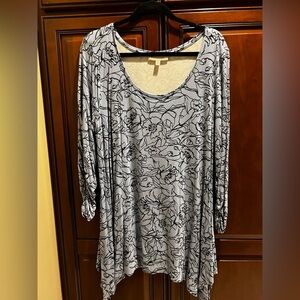 Philosophy Blue/Black Floral Tunic Top w/Handkerchief Hem - XL